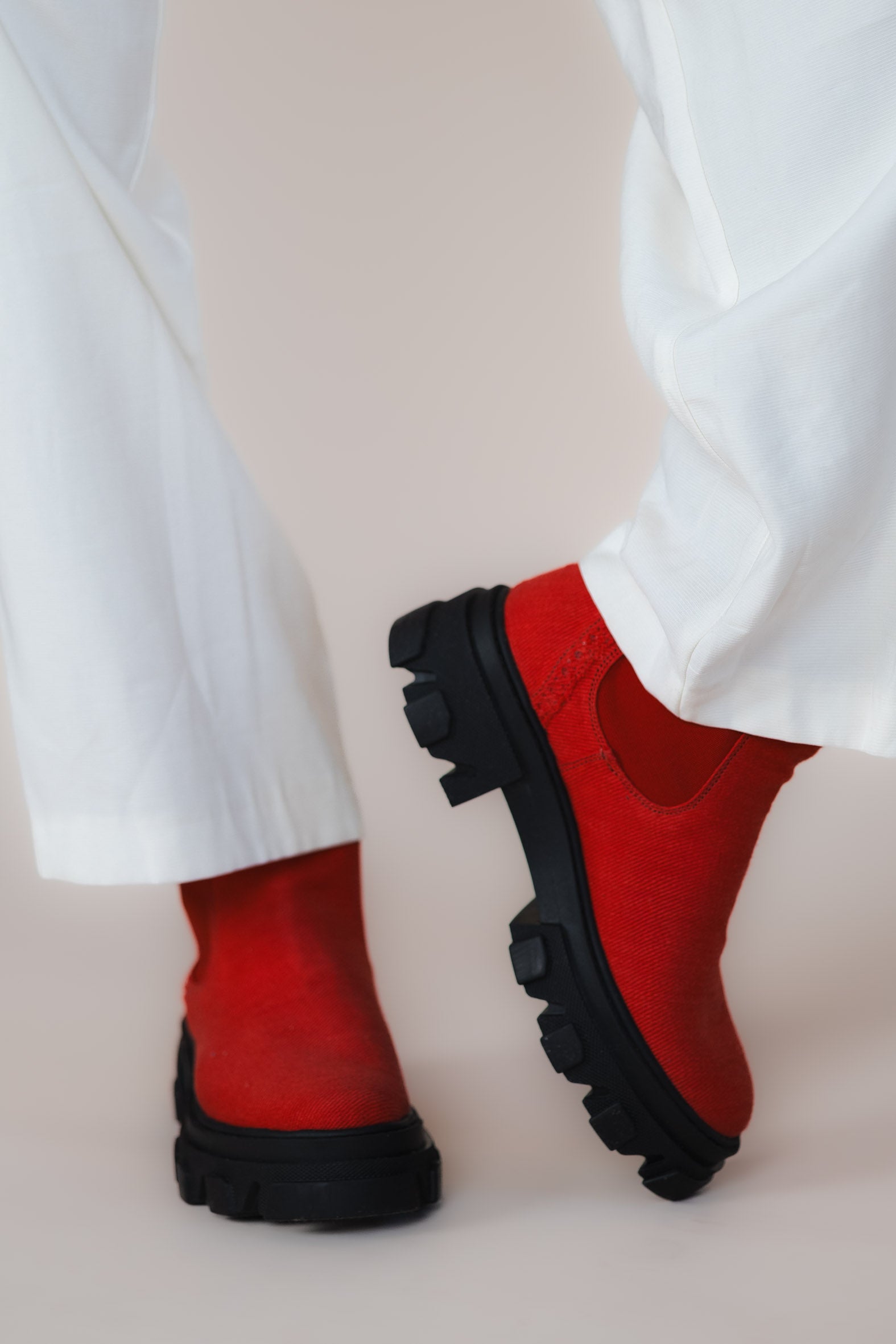 The Bistritz Hemp Ladies Boots Green De IONESCU Est 2019 the-bistritz-hemp-ladies-boots-green-de-ionescu-est-2019