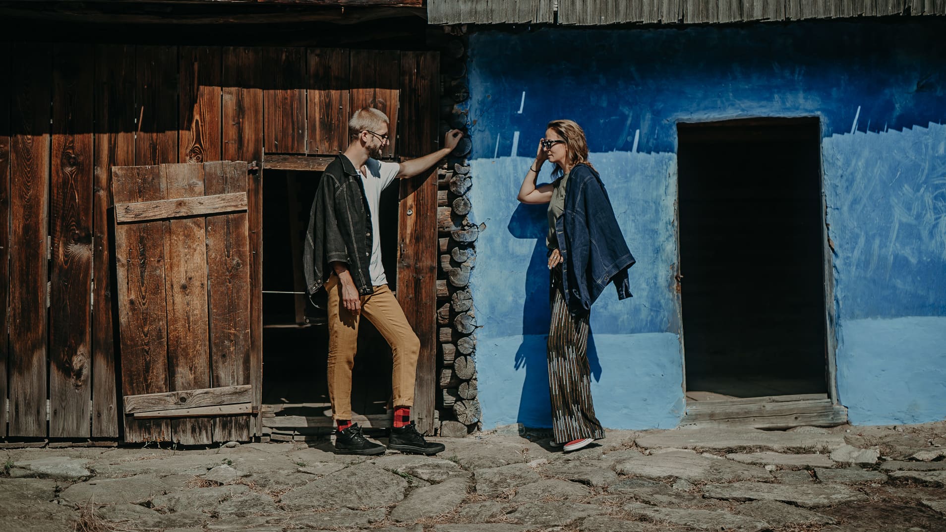 De IONESCU lansează o nouă colecție streetwear din cânepă (Dialog Textil, 12/11/2020)