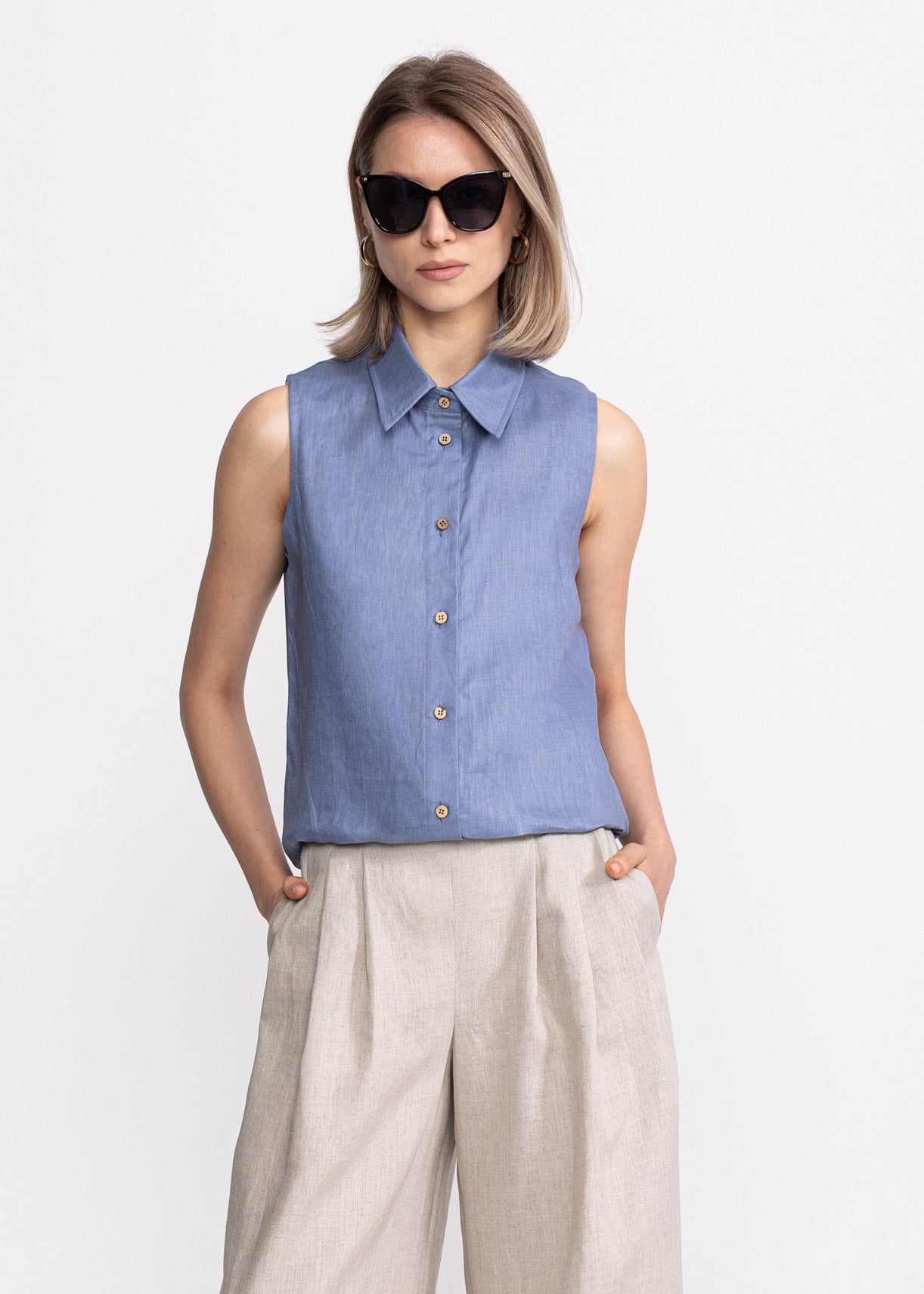 Bârsana sleeveless linen shirt blue – classic collar and coconut button detail, De IONESCU, made in Romania