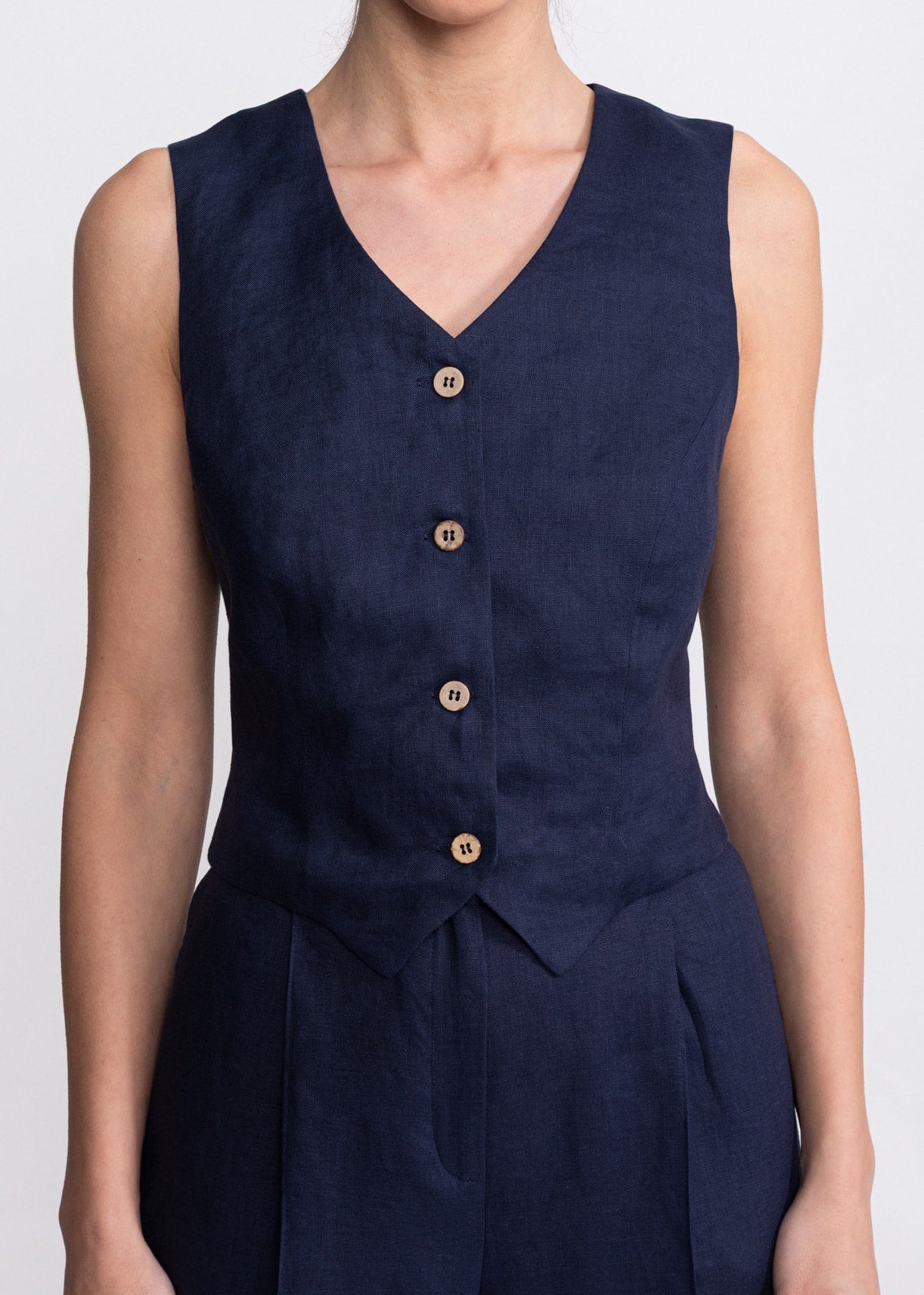 Figa linen suit navy blue – V-neck waistcoat coconut buttons cotton lining detail, De IONESCU Romania