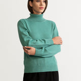 The Talmaciu 100% Wool Turtleneck - Green