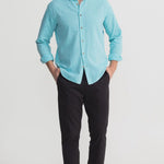 De IONESCU Godeanu linen shirt – Aqua – product video